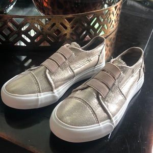 Blowfish slip on sneakers